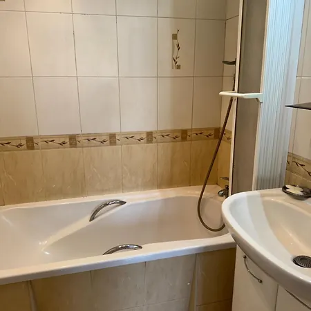 Metro Targowek Mieszkaniowy Βαρσοβία