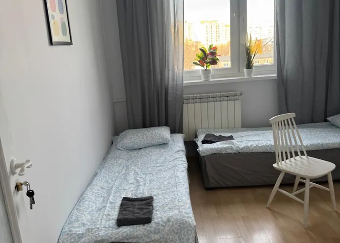 Metro Targowek Mieszkaniowy Apartment