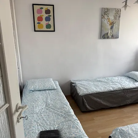 Appartement Metro Targowek Mieszkaniowy Warschau