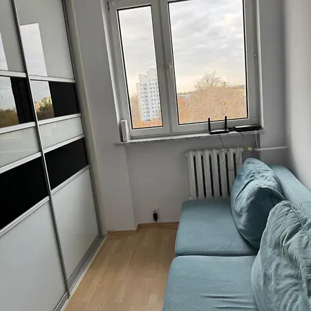 Metro Targowek Mieszkaniowy * Varsovie